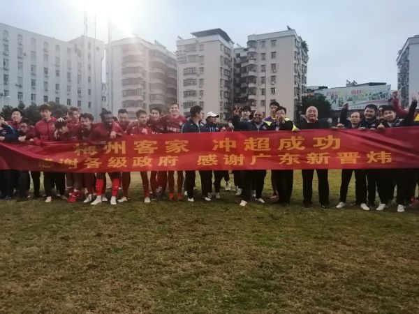 搞笑视频让人笑喷
